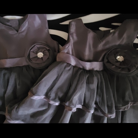 🥁2/$35 4-5 yrs-Heirloom gray tulle list - Picture 14 of 15